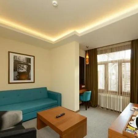 Collage Pera Hotel Istanbul