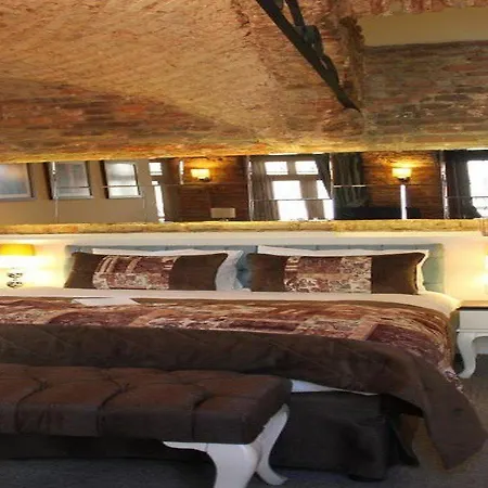 酒店 培拉贴图酒店