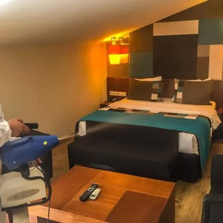 酒店 培拉贴图酒店 4*