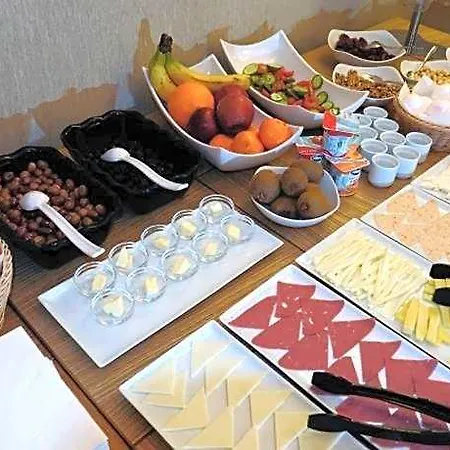 كولج بيرا 4* اسطنبول