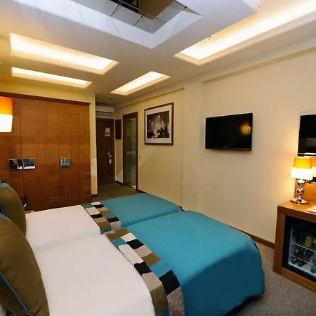 Collage Pera Hotel