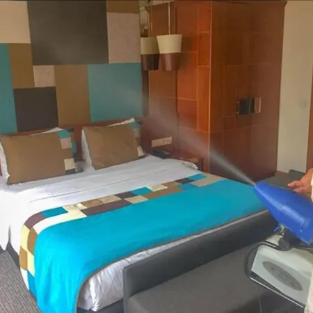 Hotel Collage Pera 4*