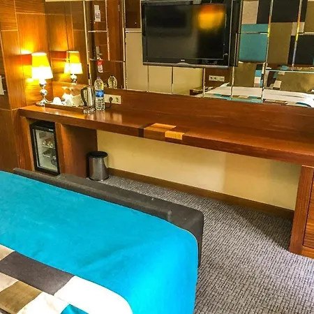 Collage Pera Hotel Istanbul